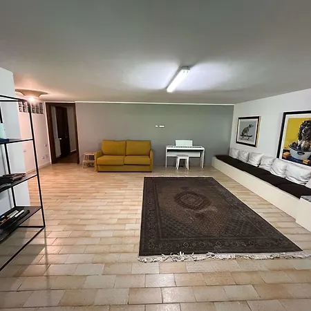 Italian Lakes With Heated Pool Villa *